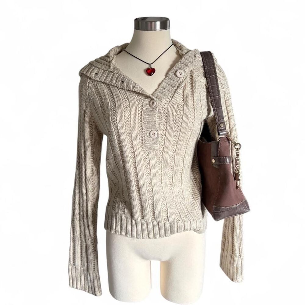 Vanity Women's Cream and Tan Jumper